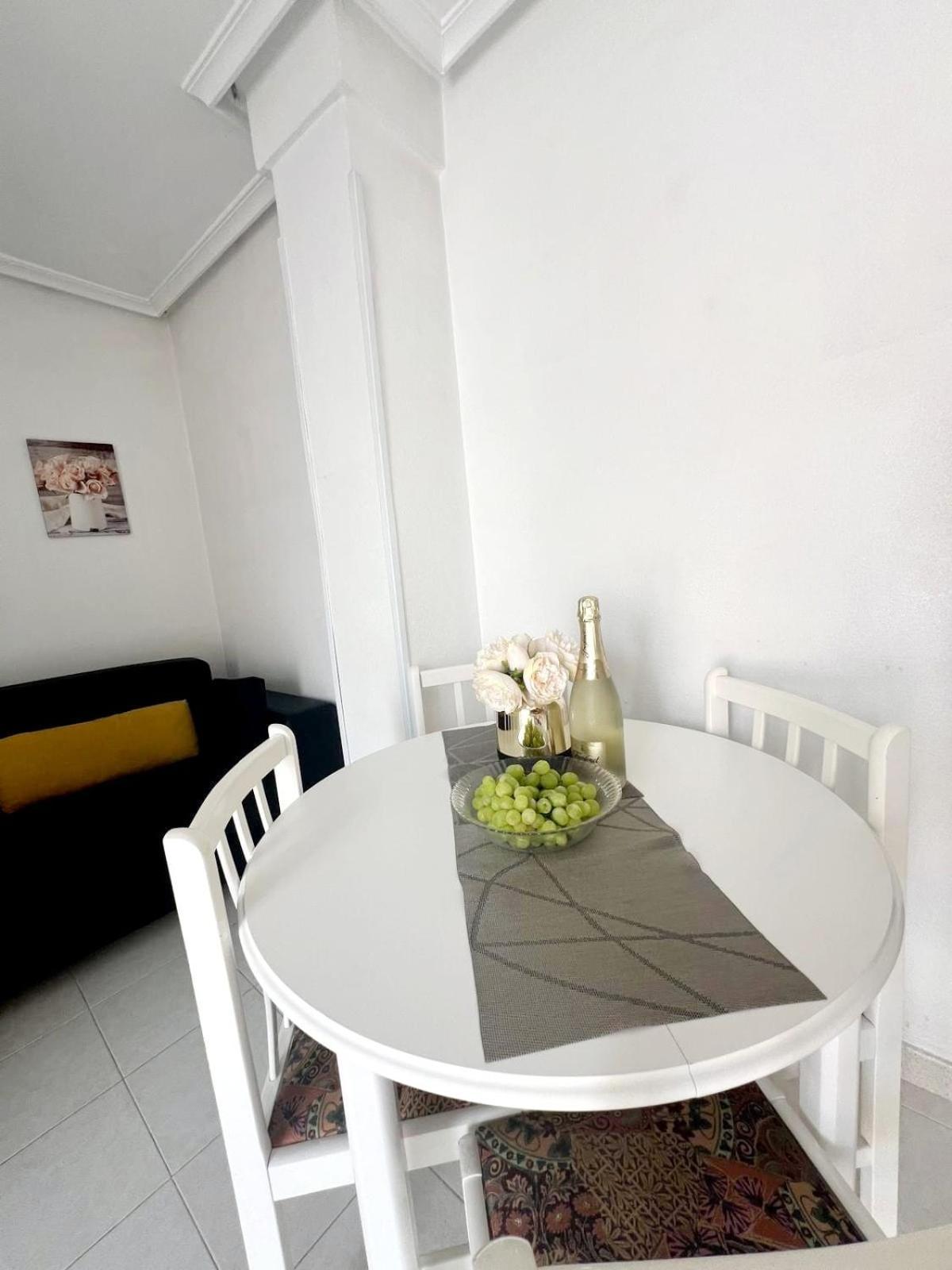 Holiday Apartment 또레비에하 외부 사진